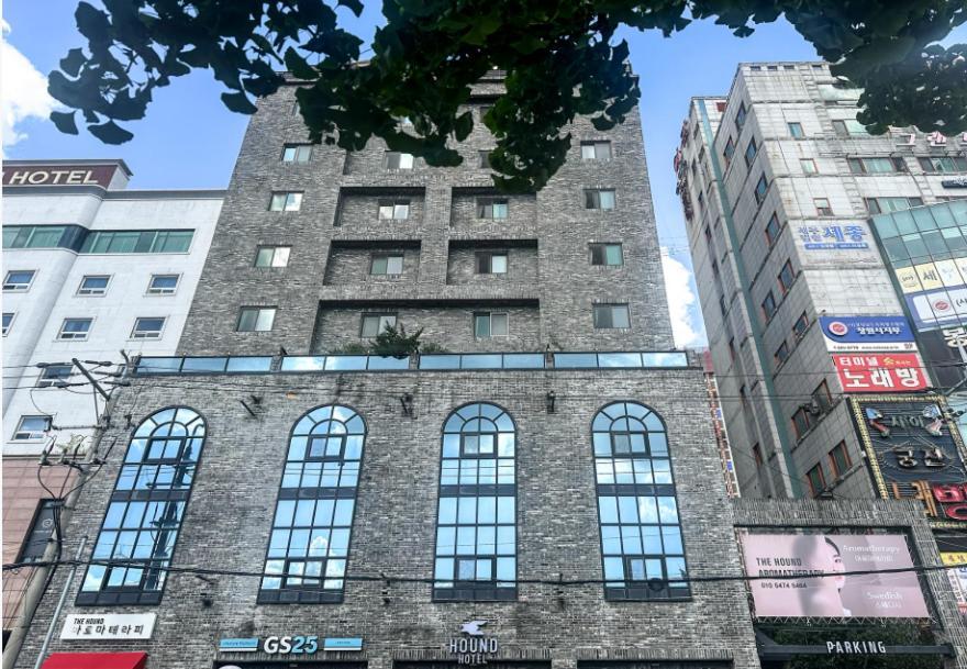 Hound Hotel Changwon Eksteriør billede