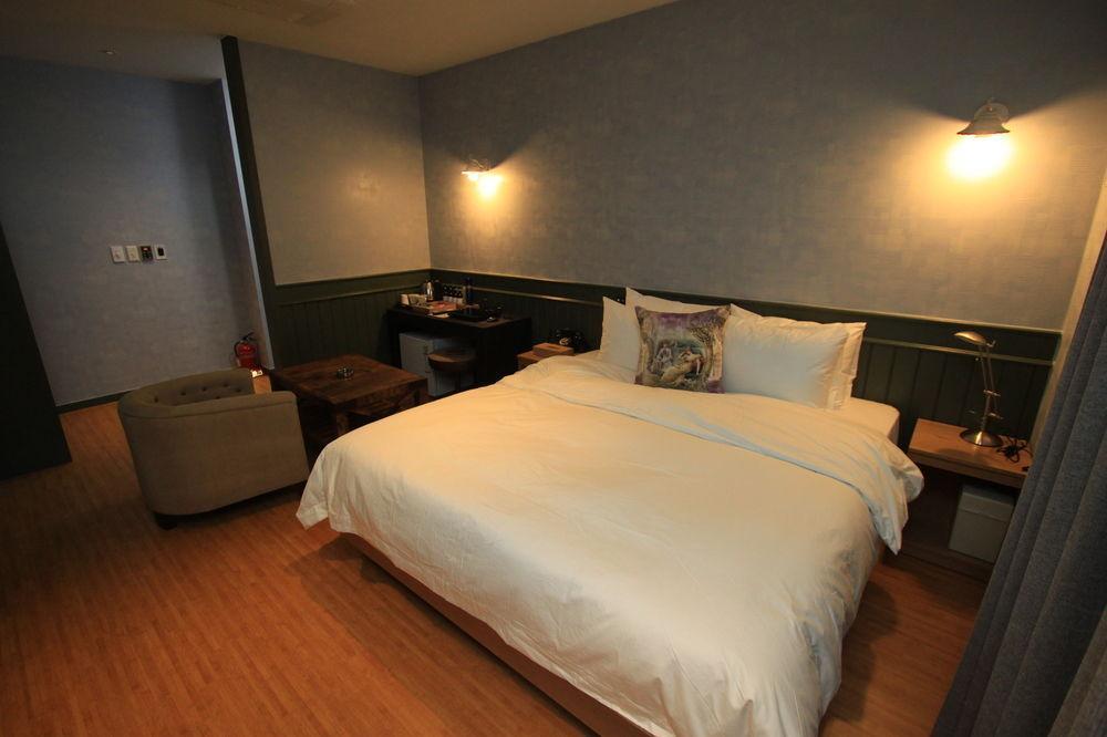 Hound Hotel Changwon Eksteriør billede