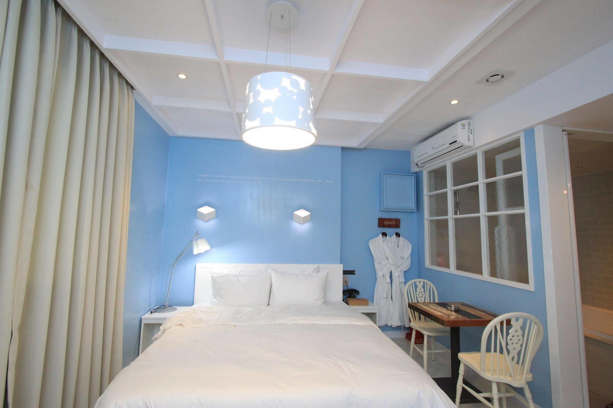 Hound Hotel Changwon Eksteriør billede